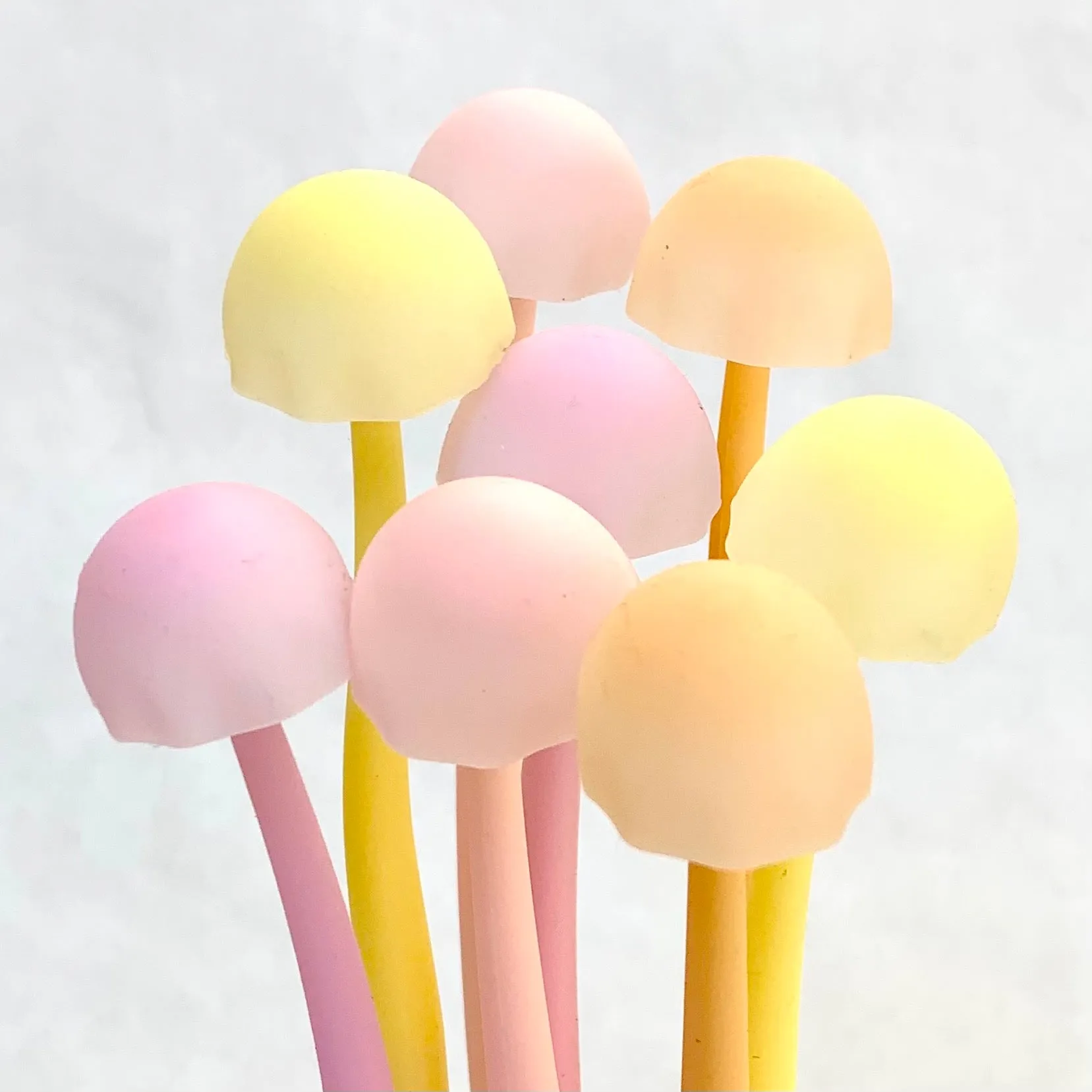 22415 MUSHROOM GLOW IN THE DARK GEL PEN-48