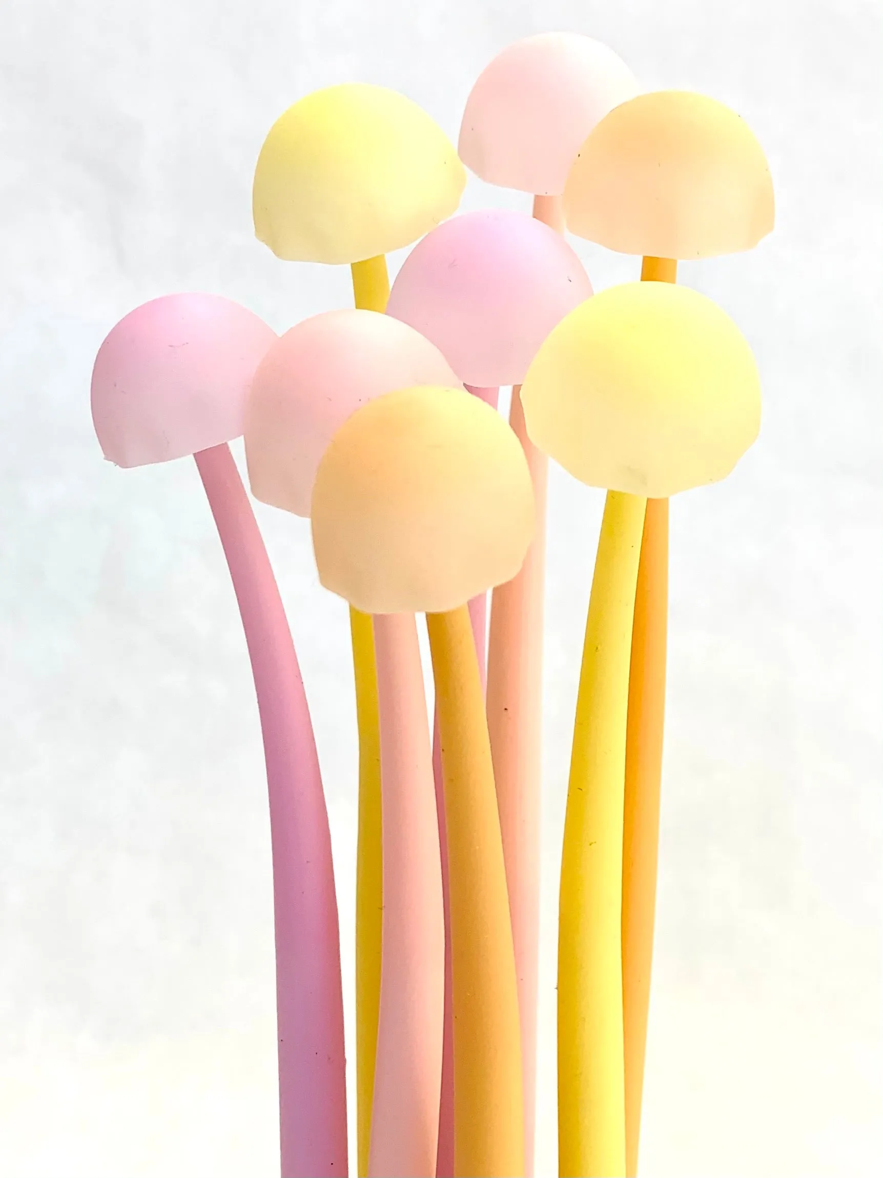 22415 MUSHROOM GLOW IN THE DARK GEL PEN-48