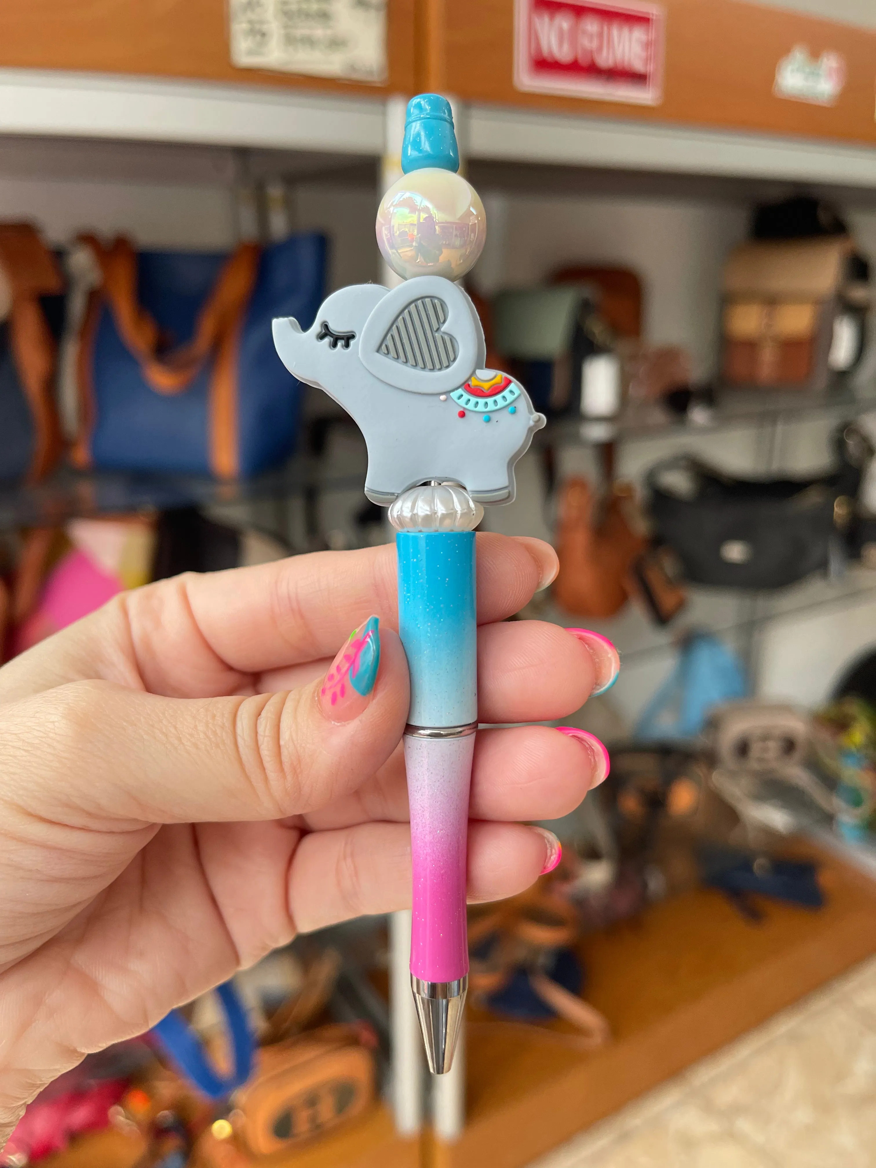 Funky Pens 🖊️