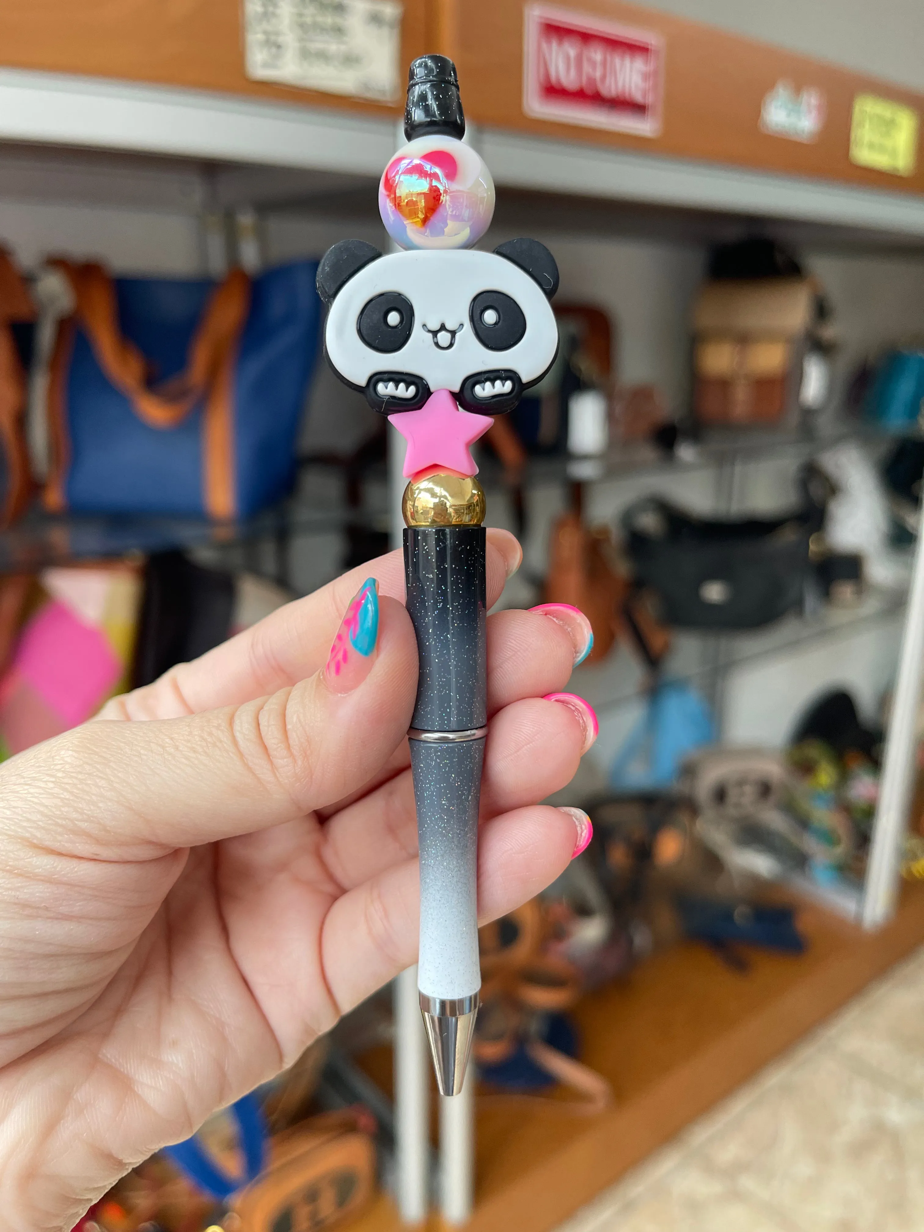 Funky Pens 🖊️